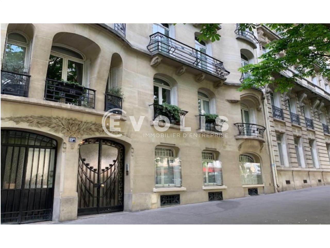 Au coeur de la dynamique capitale française, dans