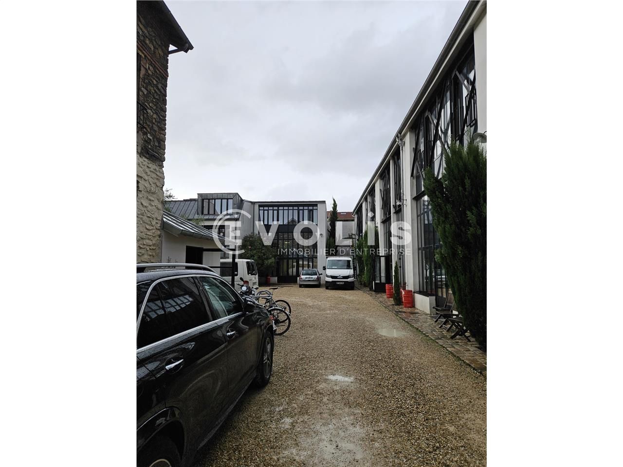 EVOLIS vous propose à la location un espace atypi