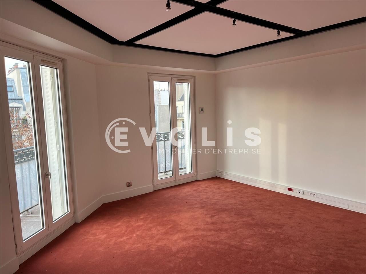 À deux pas des métros Réaumur-Sébastopol et Stras