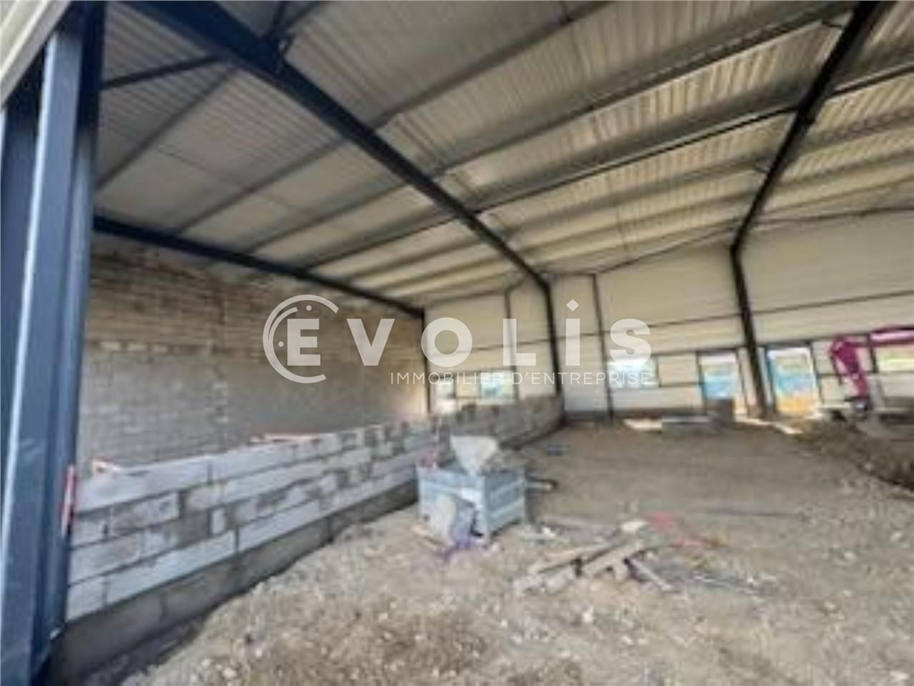 EVOLIS vous propose à la vente des locaux d'activ