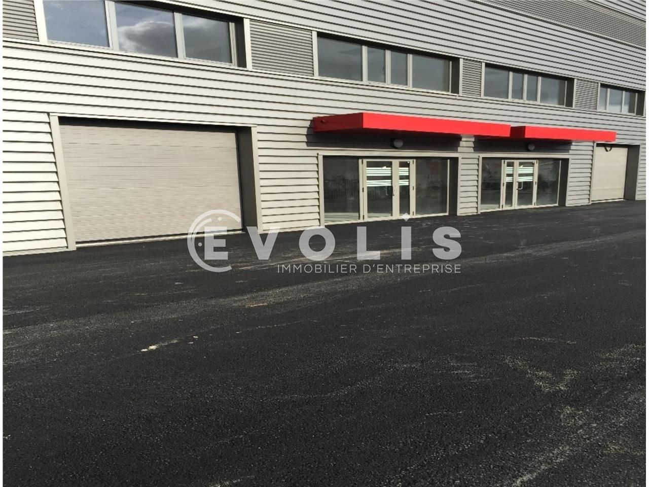 Locaux d'activité à louer à Villeneuve la Garenne