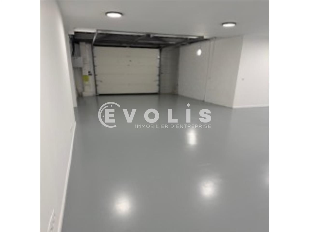 Locaux d'activité à louer à Villeneuve la Garenne