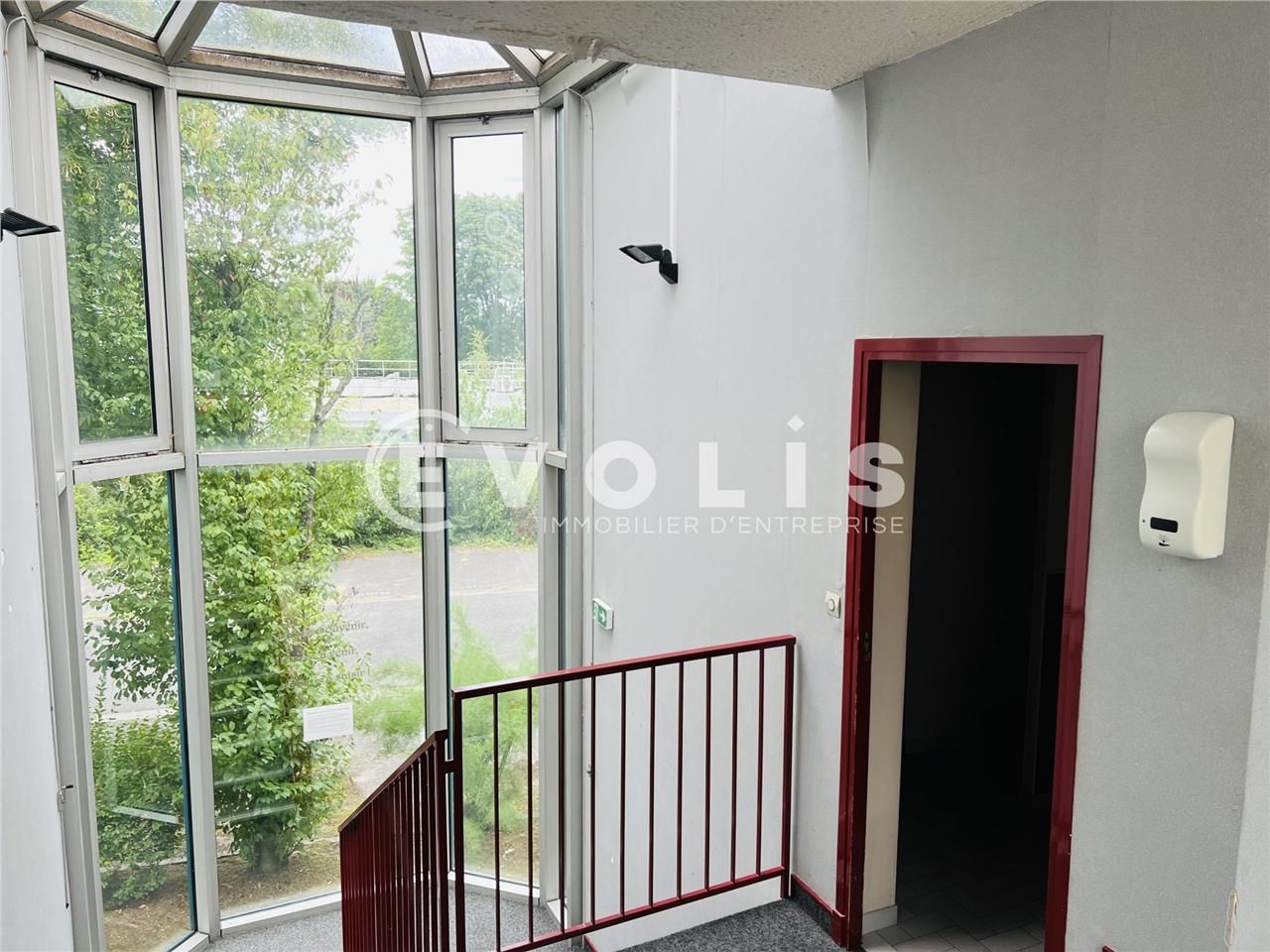 A proximité en bus de la Gare RER A de Lognes et 