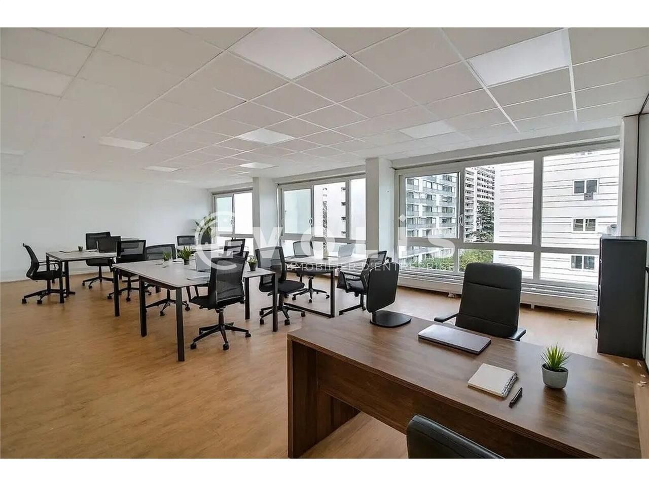 Idéalement situés à proximité immédiate du métro 