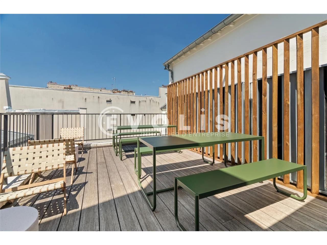 Emplacement de choix pour ces bureaux modernes à 