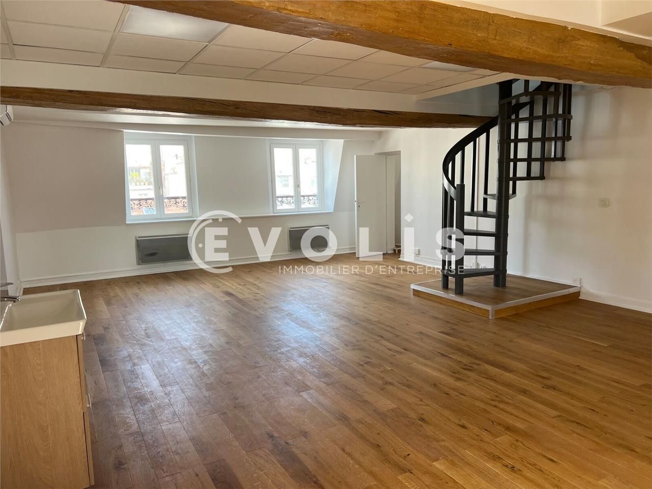 Idéalement placé dans le 12ème arrondissement de