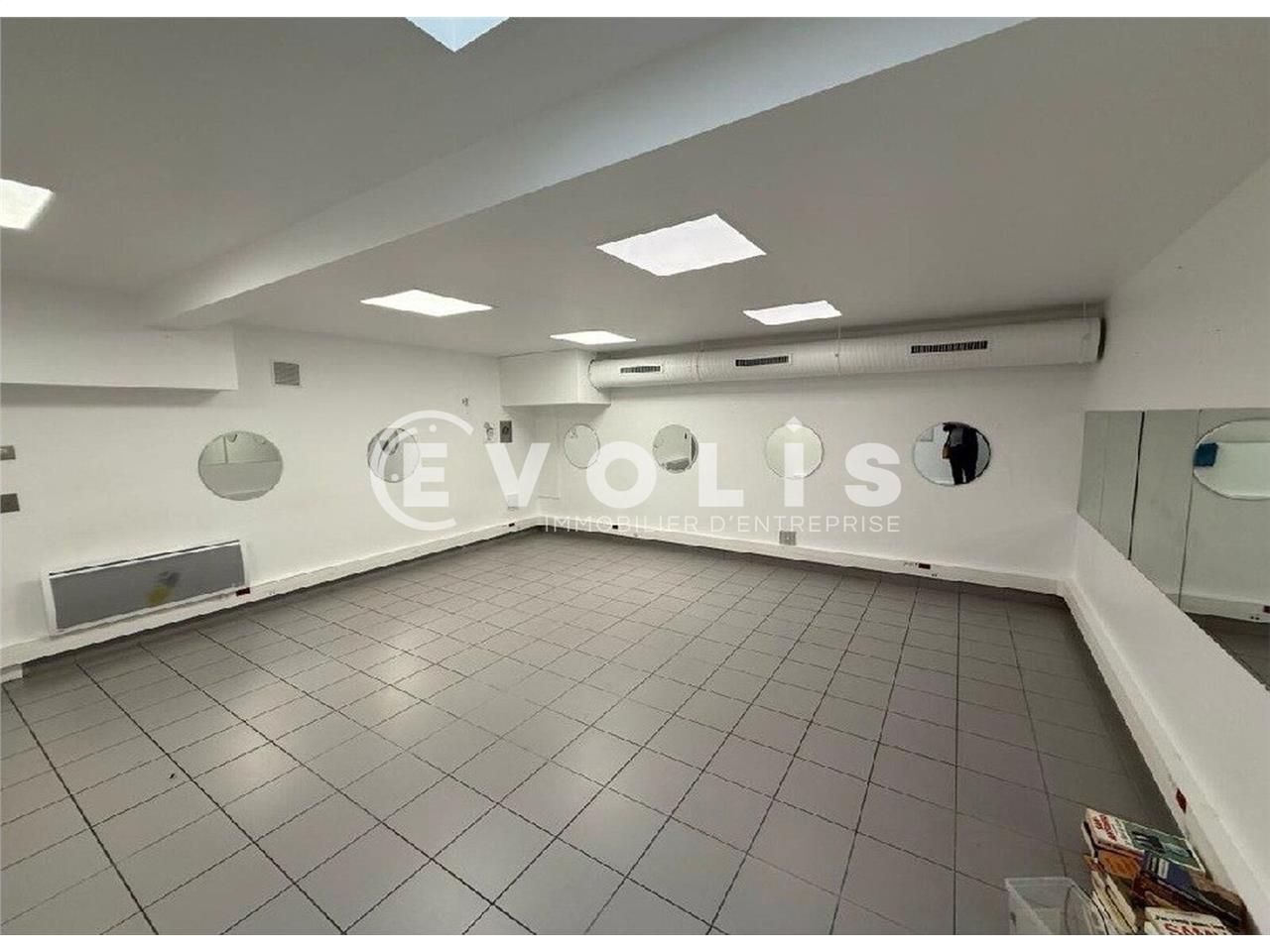 EVOLIS vous propose à la location un local commer