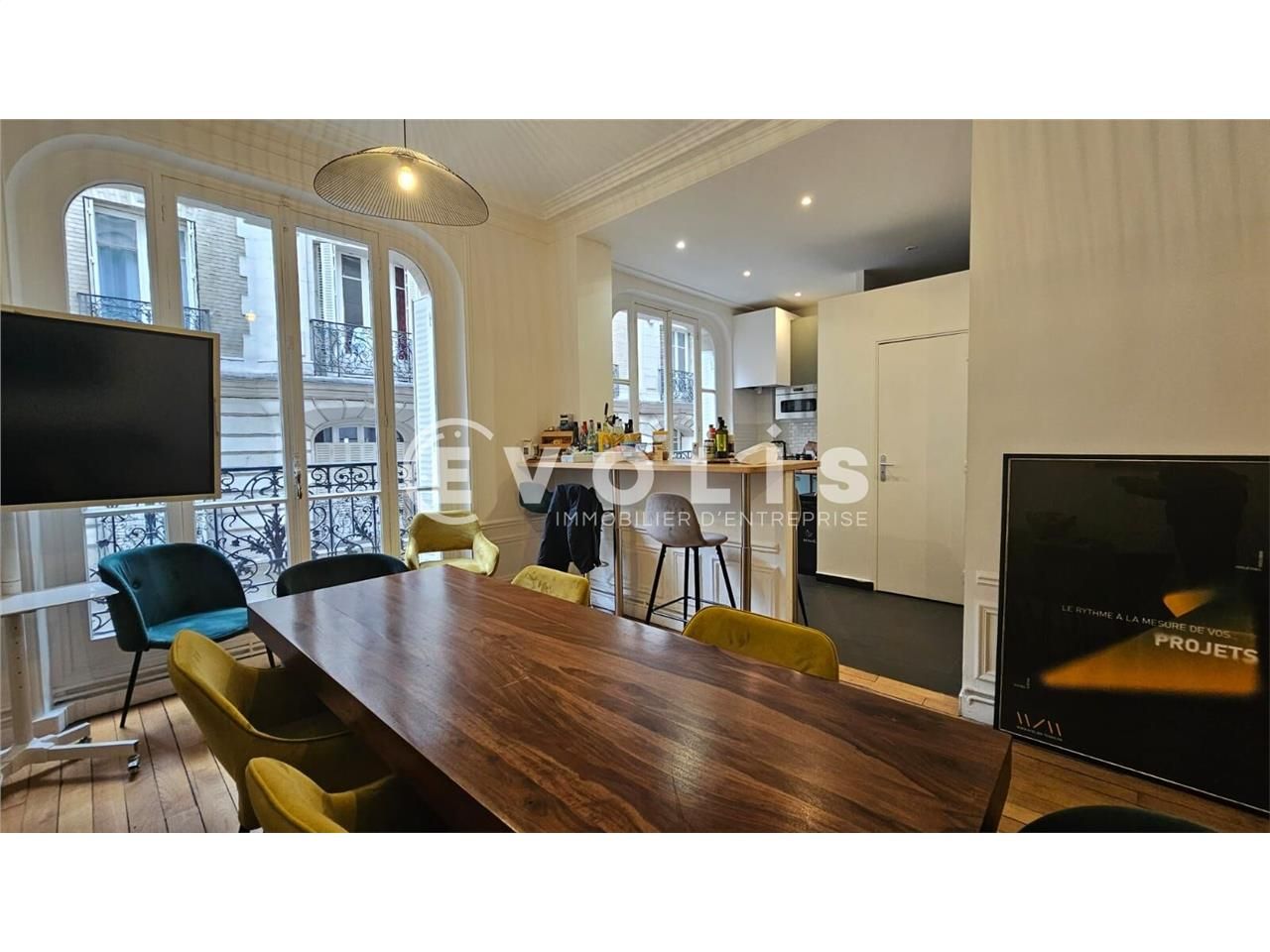 EVOLIS vous propose à la location un espace de bu