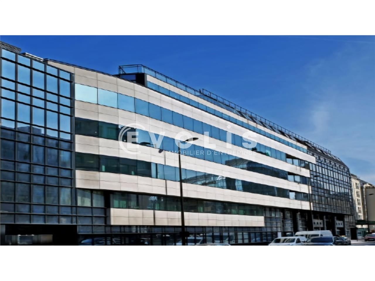 EVOLIS vous propose des bureaux lumineux de 1845 
