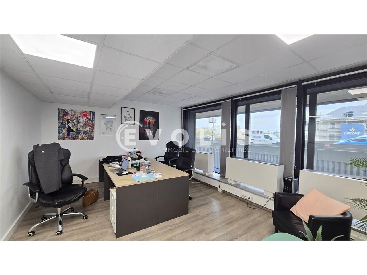EVOLIS vous propose des bureaux de 236 m² à vendr