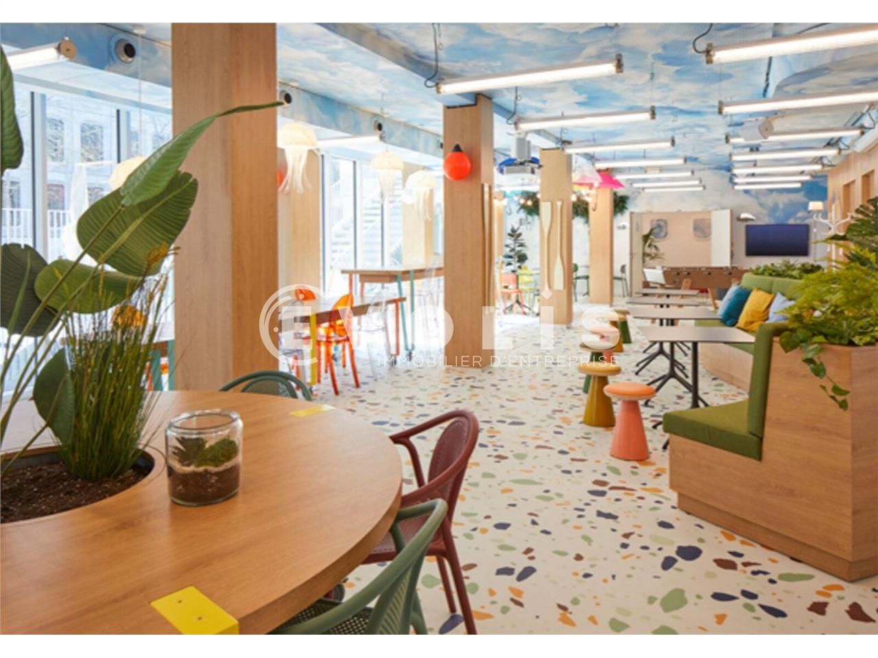 EVOLIS vous propose, situé à quelques pas de la B