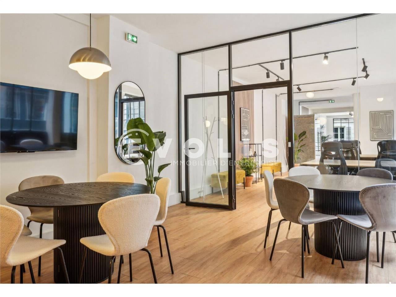 EVOLIS vous propose un bureau situé au 2ème étage