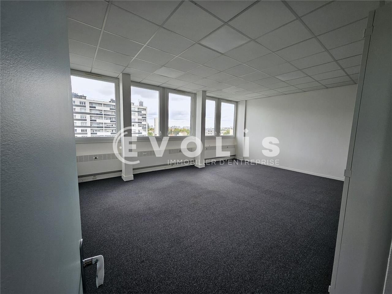 EVOLIS vous propose à la location plusieurs surfa