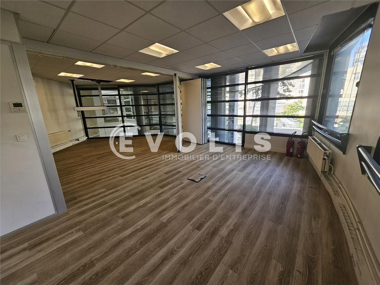 EVOLIS vous propose à la location deux surfaces d