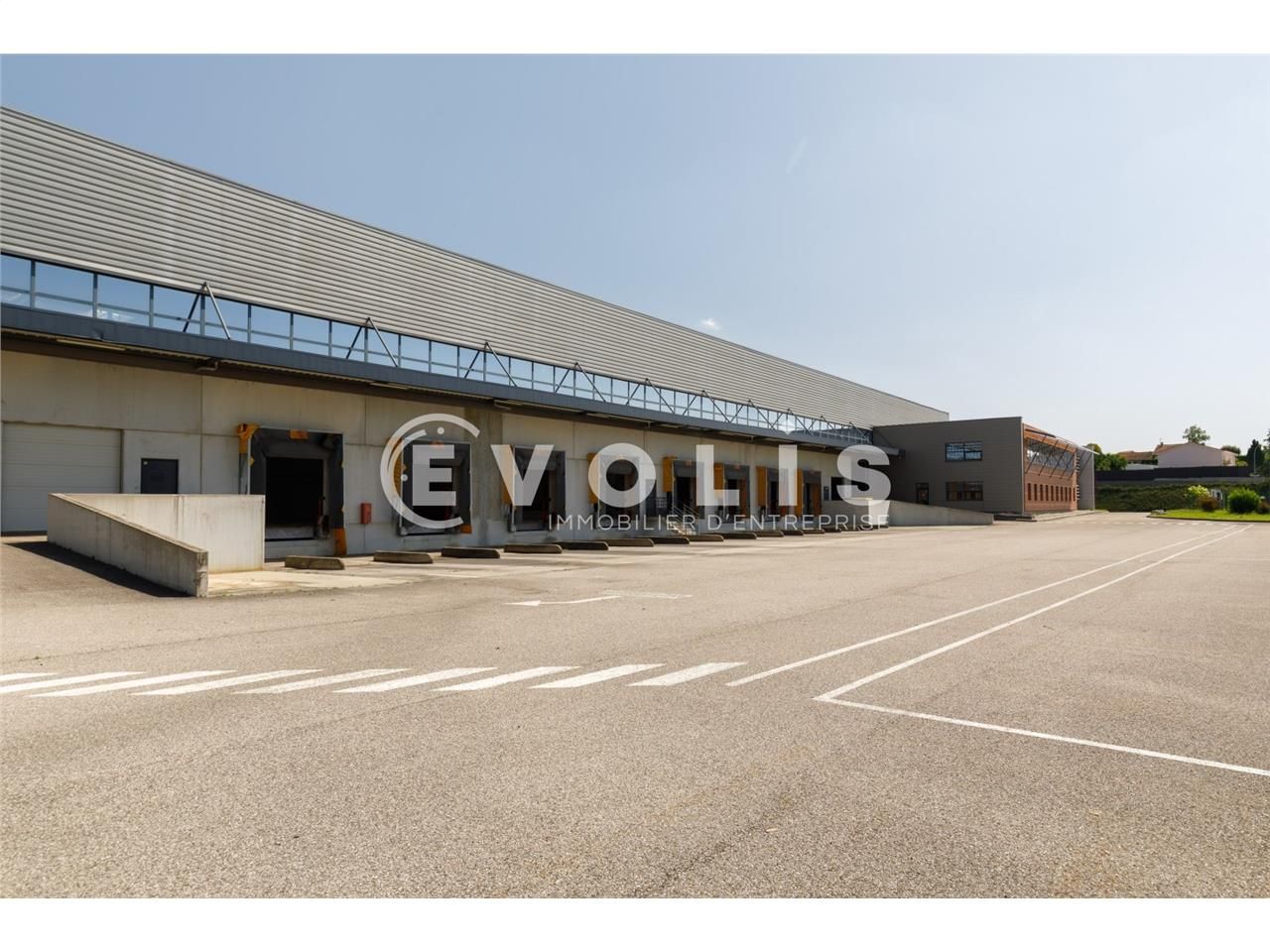 EVOLIS  vous présente un superbe entrepôt indépen