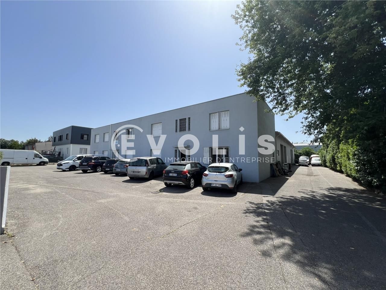 Evolis vous propose à la location deux lots dispo