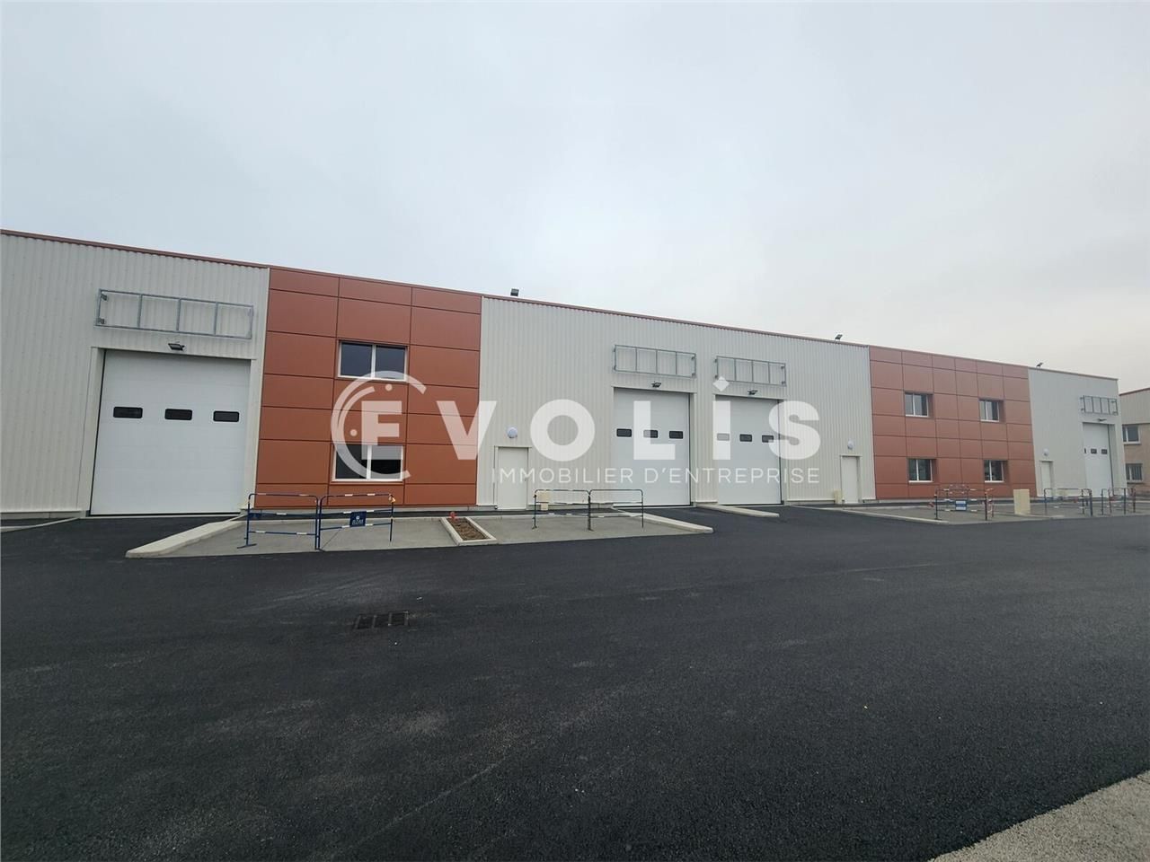 À la recherche de locaux d'activité à Chassieu ? 