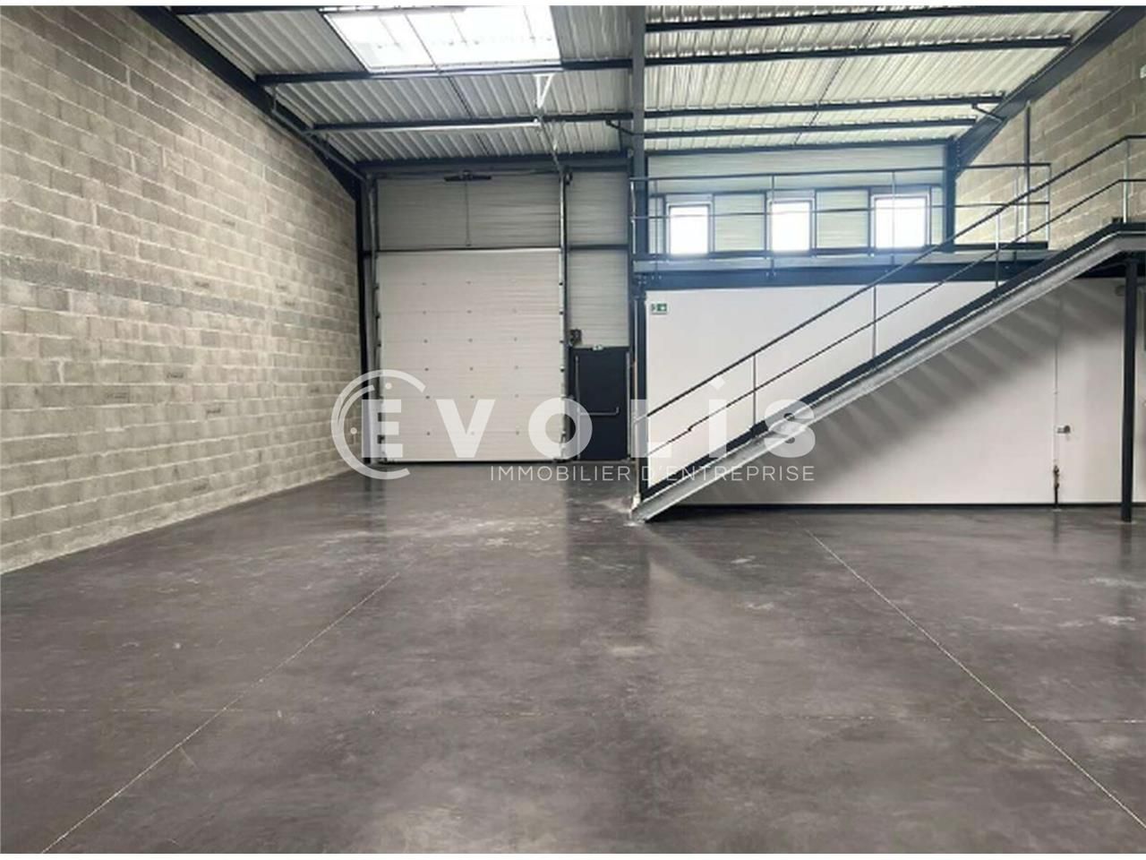 À la recherche de locaux d'activité à DECINES CHA