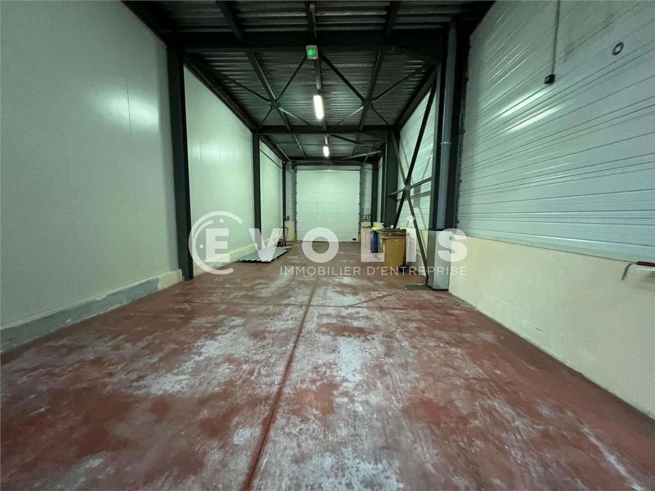 EVOLIS vous propose un bâtiment indépendant à lou