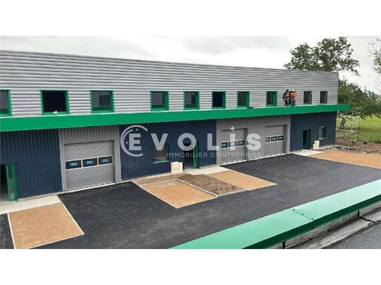 Evolis vous propose à la location deux cellules d