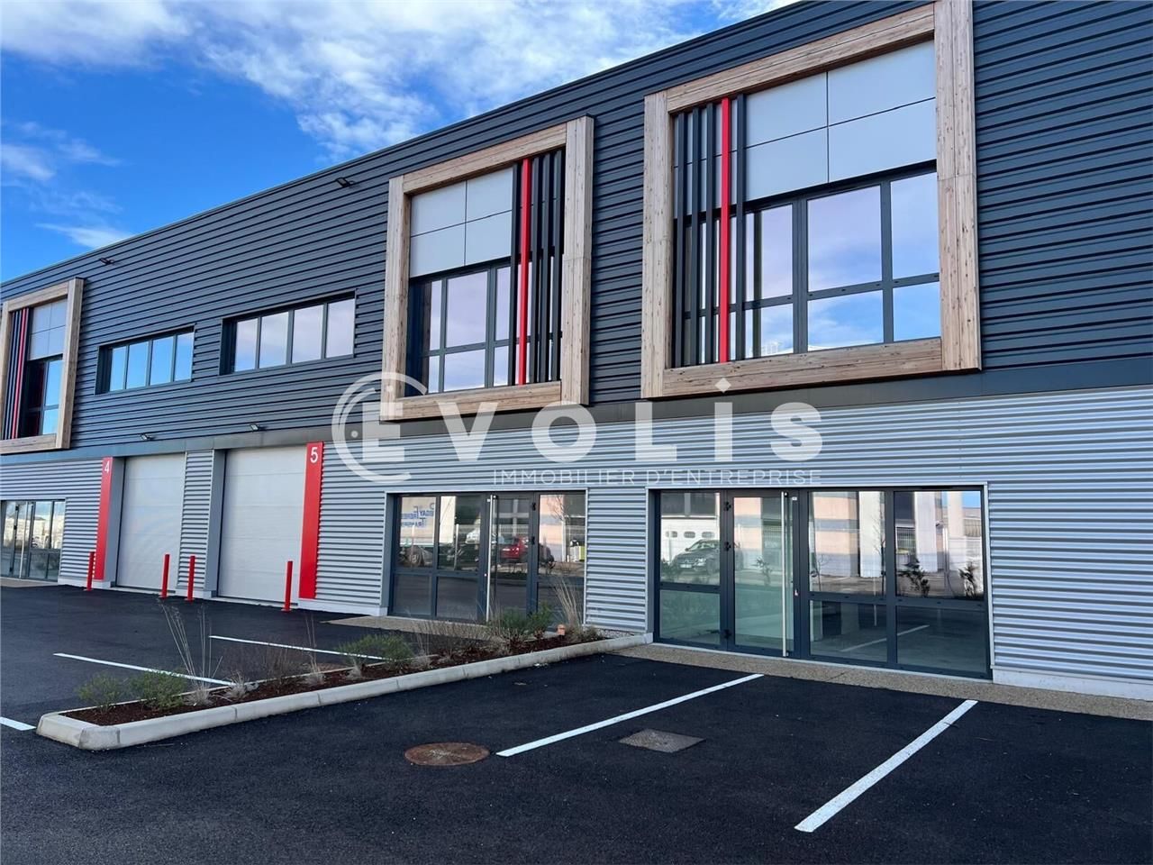 Découvrez avec EVOLIS des locaux d'activité à Sai