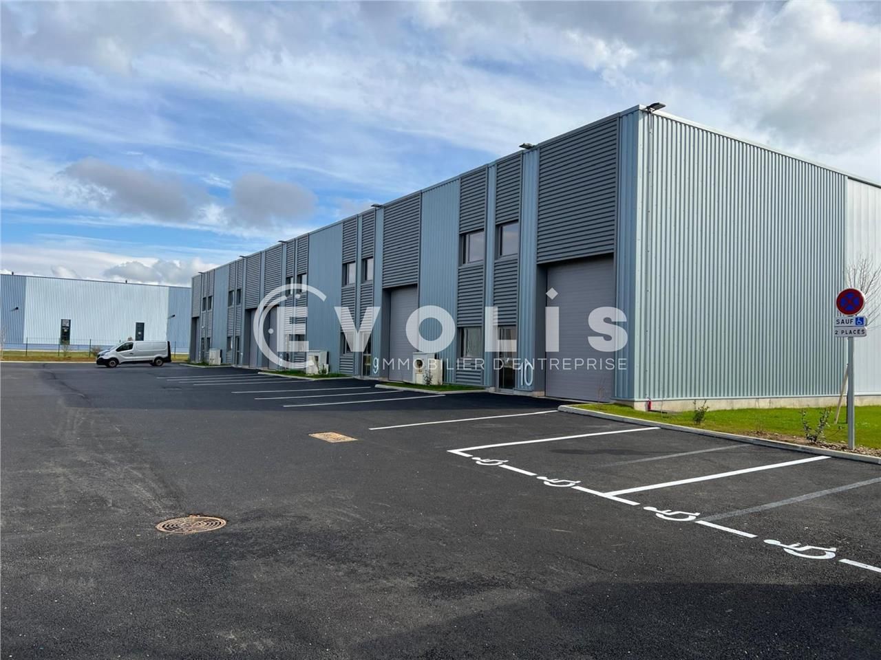 EVOLIS commercialise, sur la commune de Saint-Vul