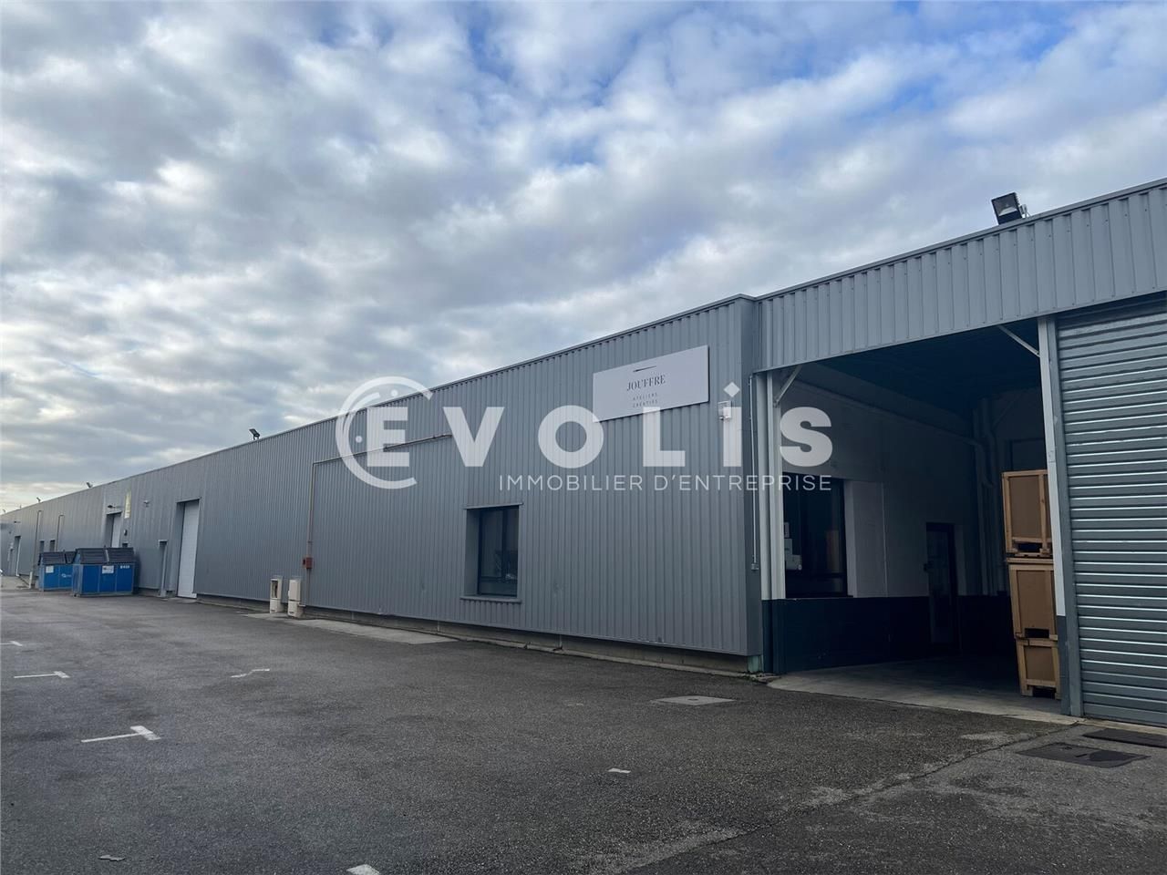 Evolis vous propose à la location un lot d'activi