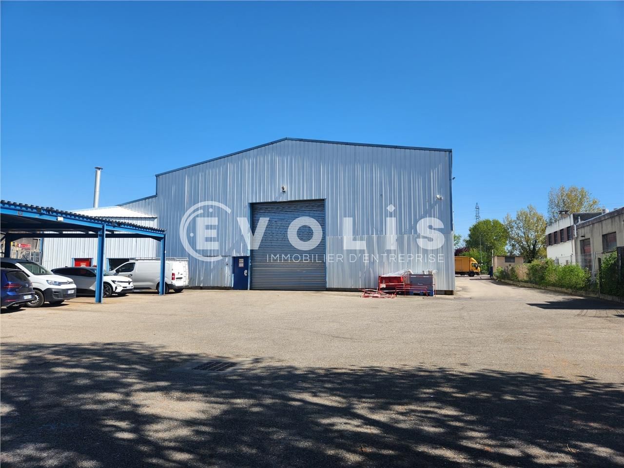 À la recherche de locaux d'activité à louer à Vau