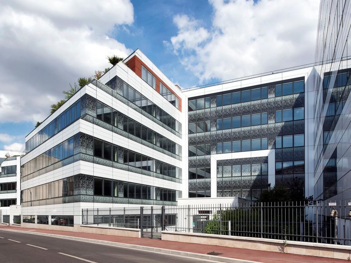 6527.63 m² pour ce bureaux en location à Châtillon