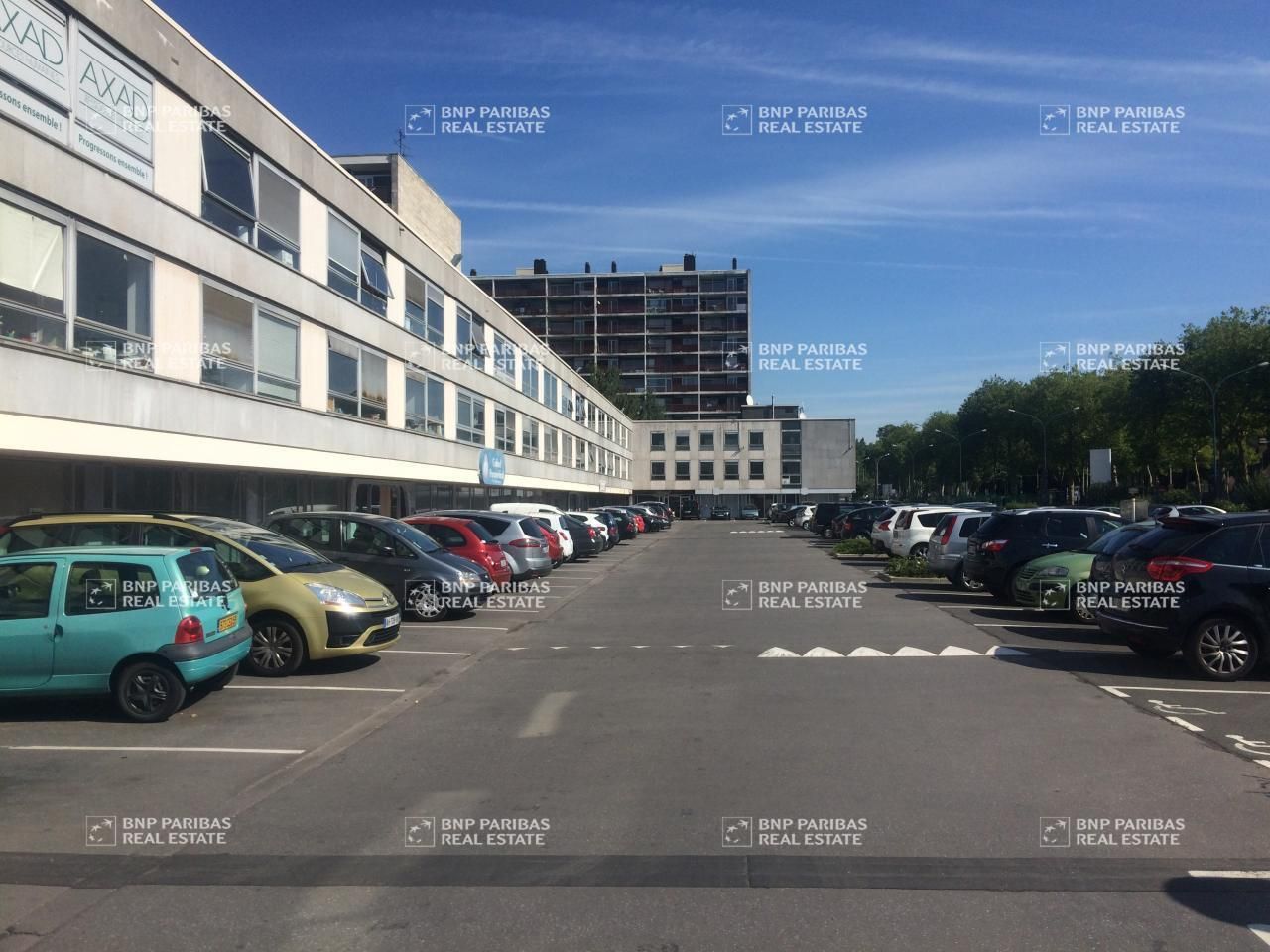 85 m² pour ce bureaux en vente à Croix