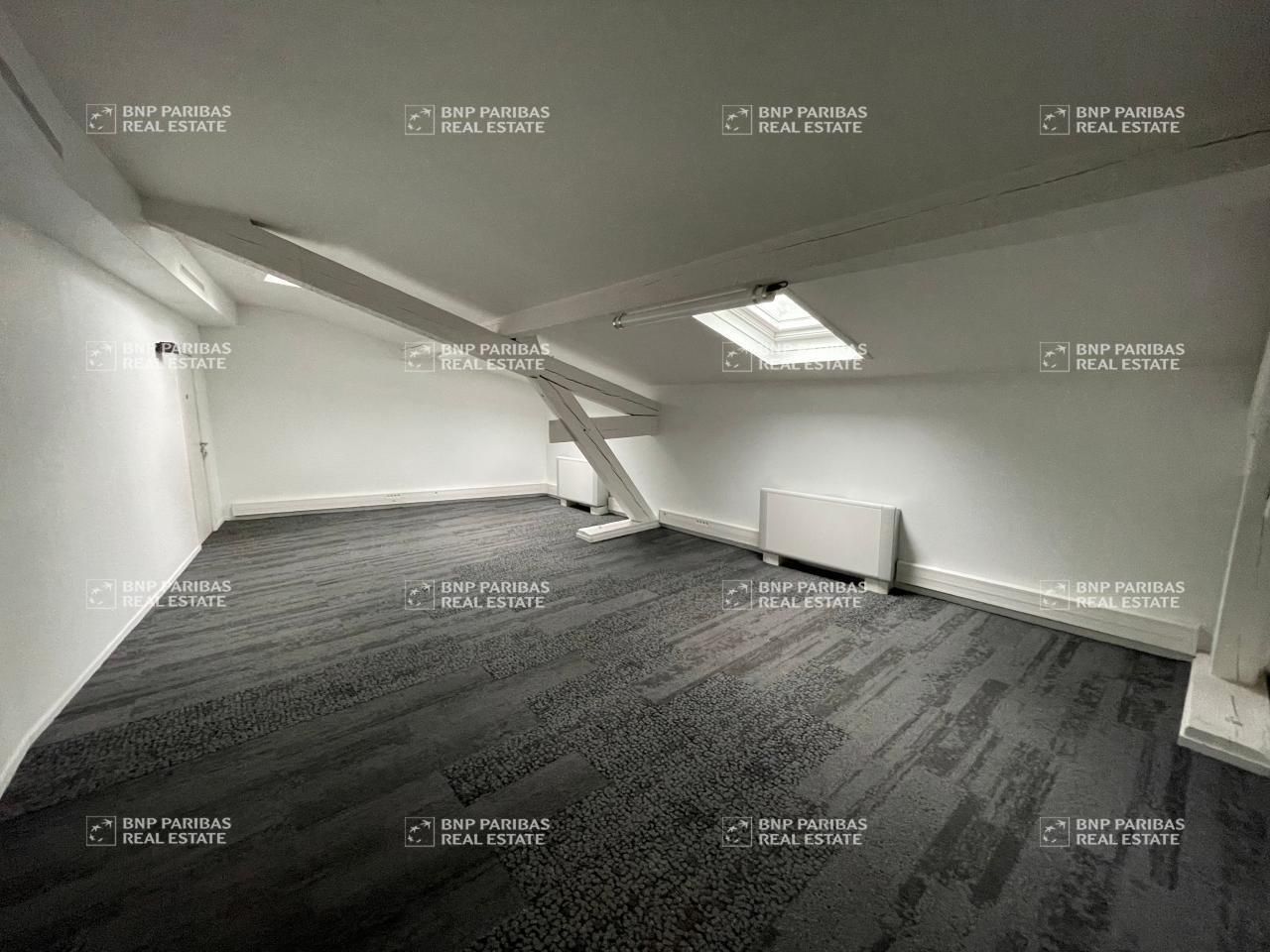 719 m² pour ce bureaux en location à Toulouse