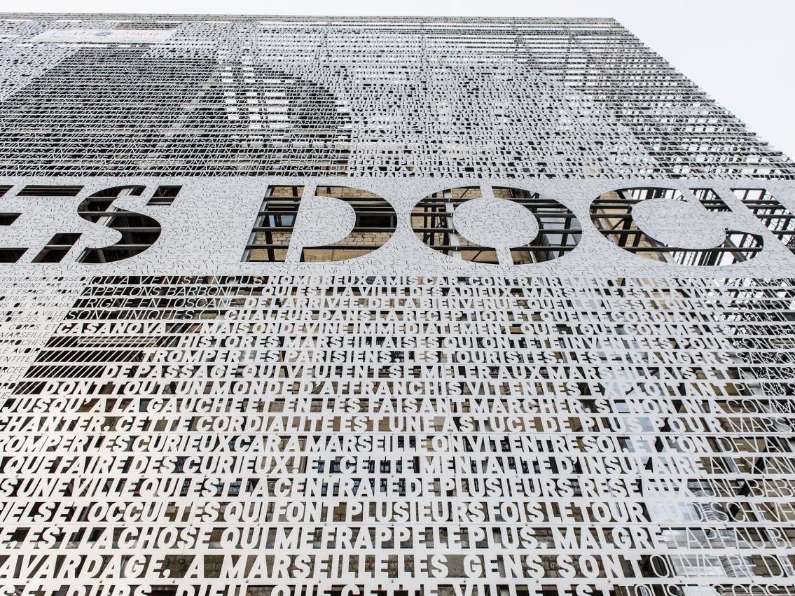 Location Bureaux 3140.9 m² divisibles 13002 Marseille