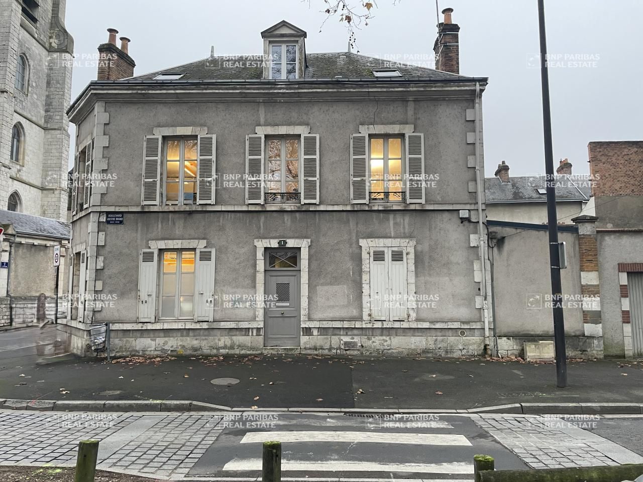 Vente Bureaux 204.75 m² non divisibles 45000 Orleans