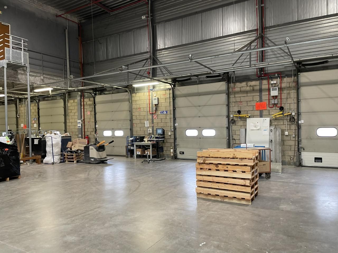 4157 m² pour ce pme-pmi en location à Stains