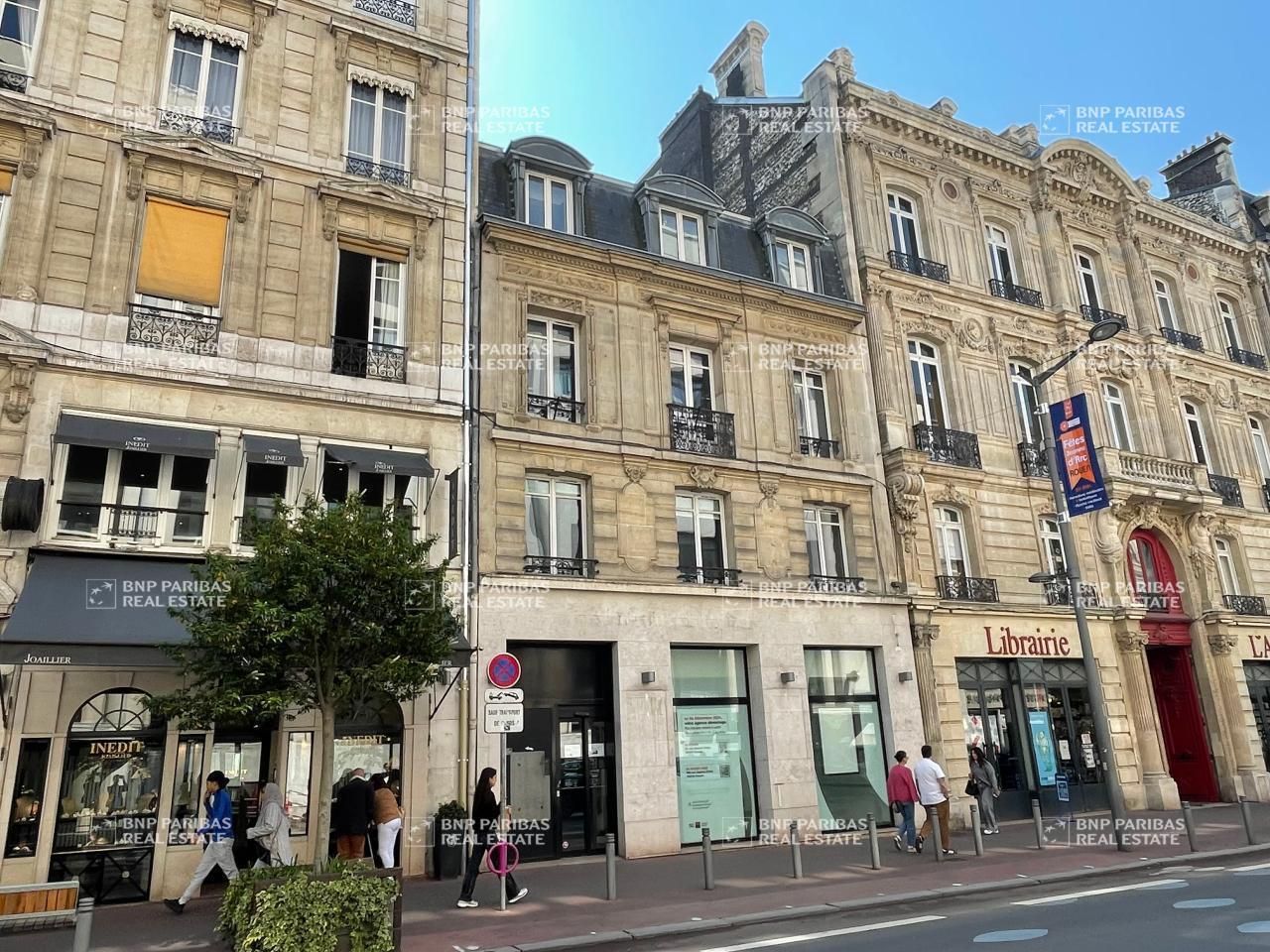 189 m² pour ce bureaux en location à Rouen
