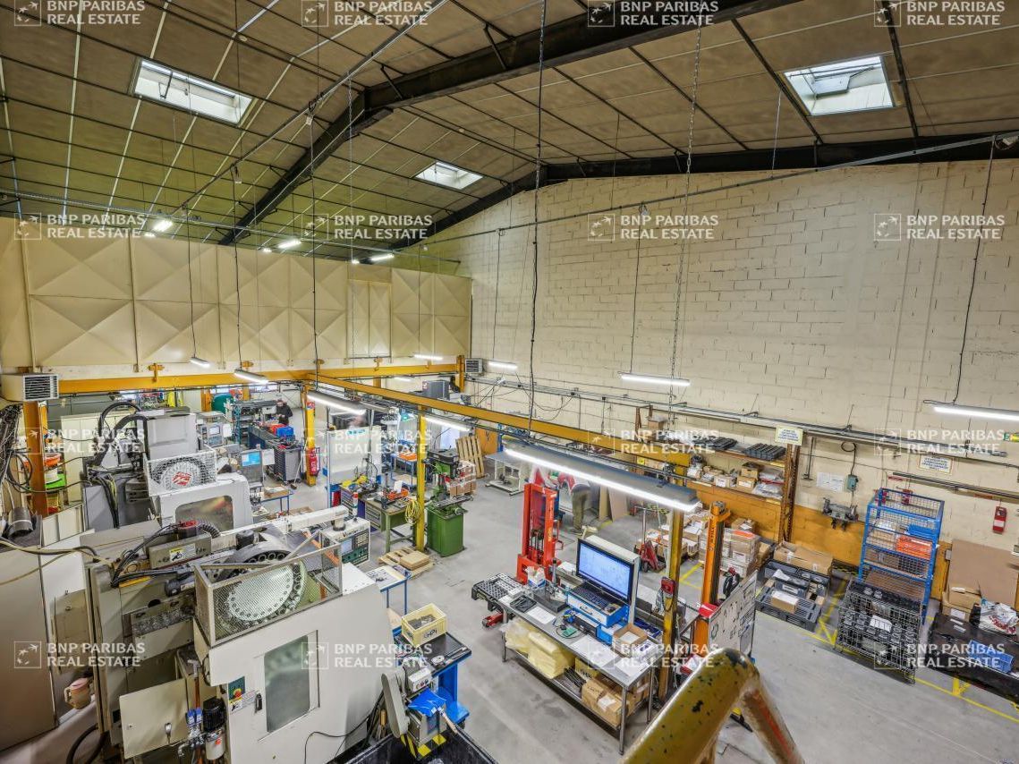 Vente Activité 1947 m² non divisibles 94430 Chennevières-sur-marne