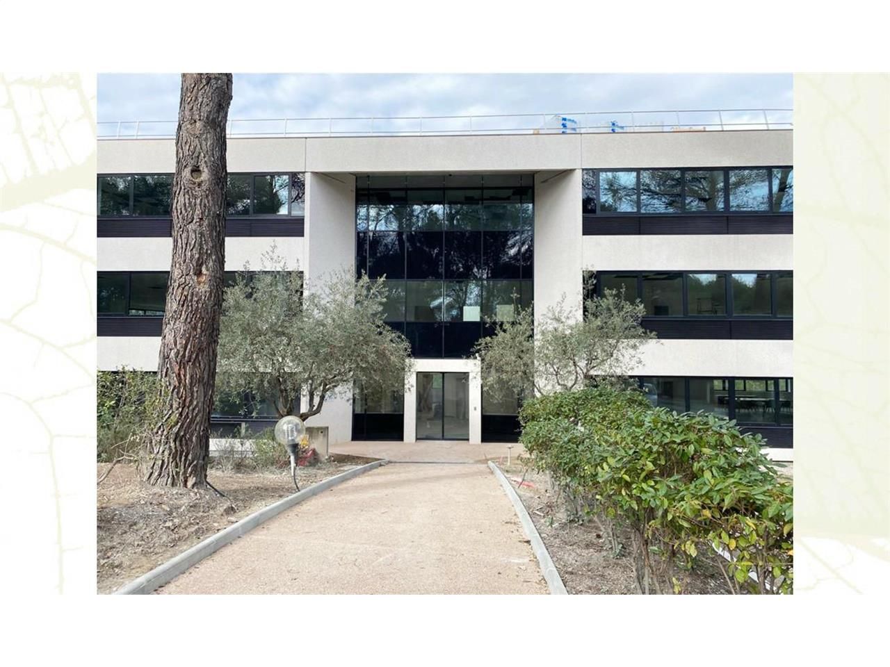 1574.91 m² pour ce bureaux en vente à Valbonne