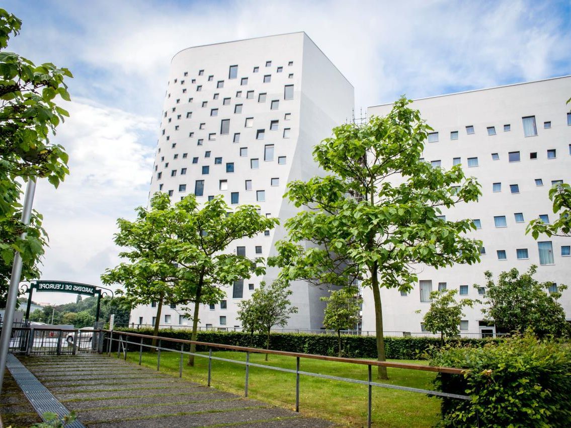 Location Bureaux 1941 m² divisibles 59110 La madeleine