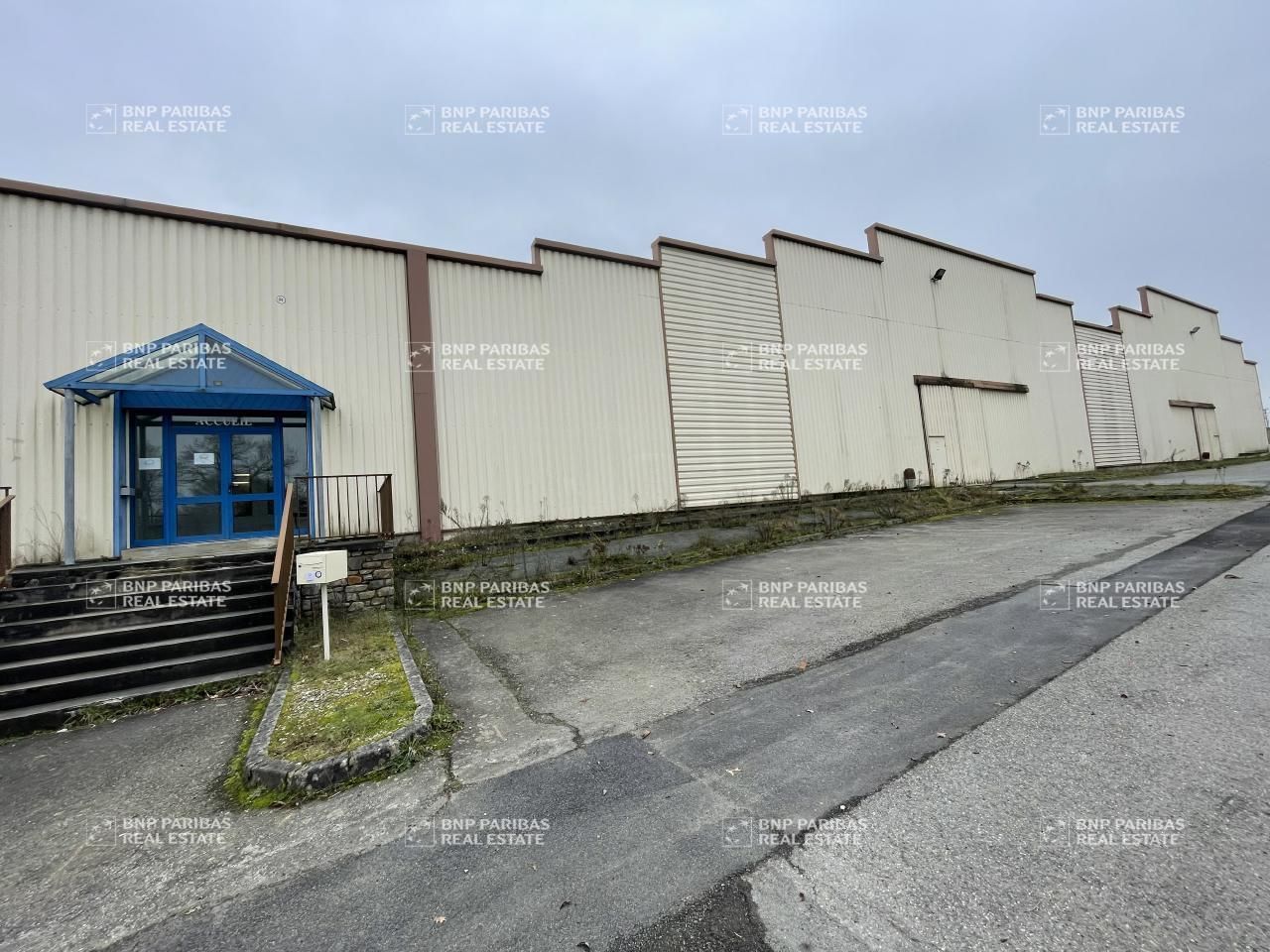 4600 m² pour ce activité en location à Argentré-du-plessis