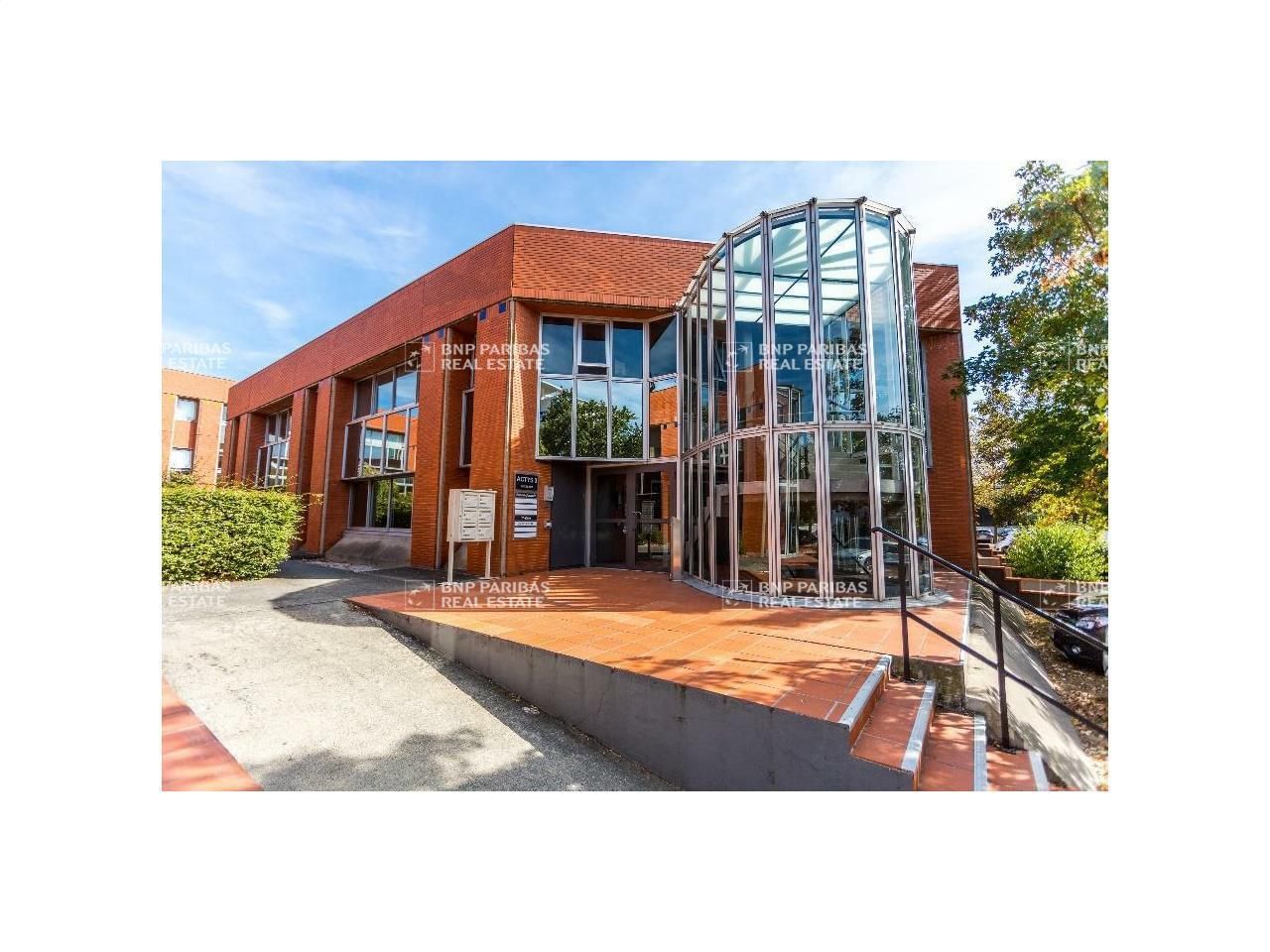 Location Bureaux 1253.95 m² divisibles 31670 Labège