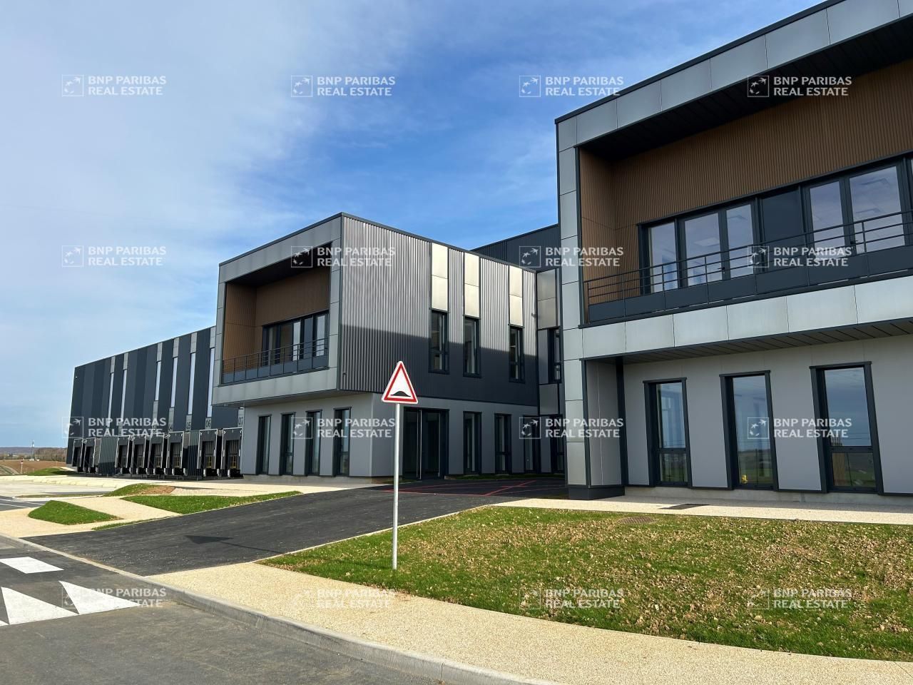 Location Entrepôts classe A 49203 m² non divisibles 89100 Sens