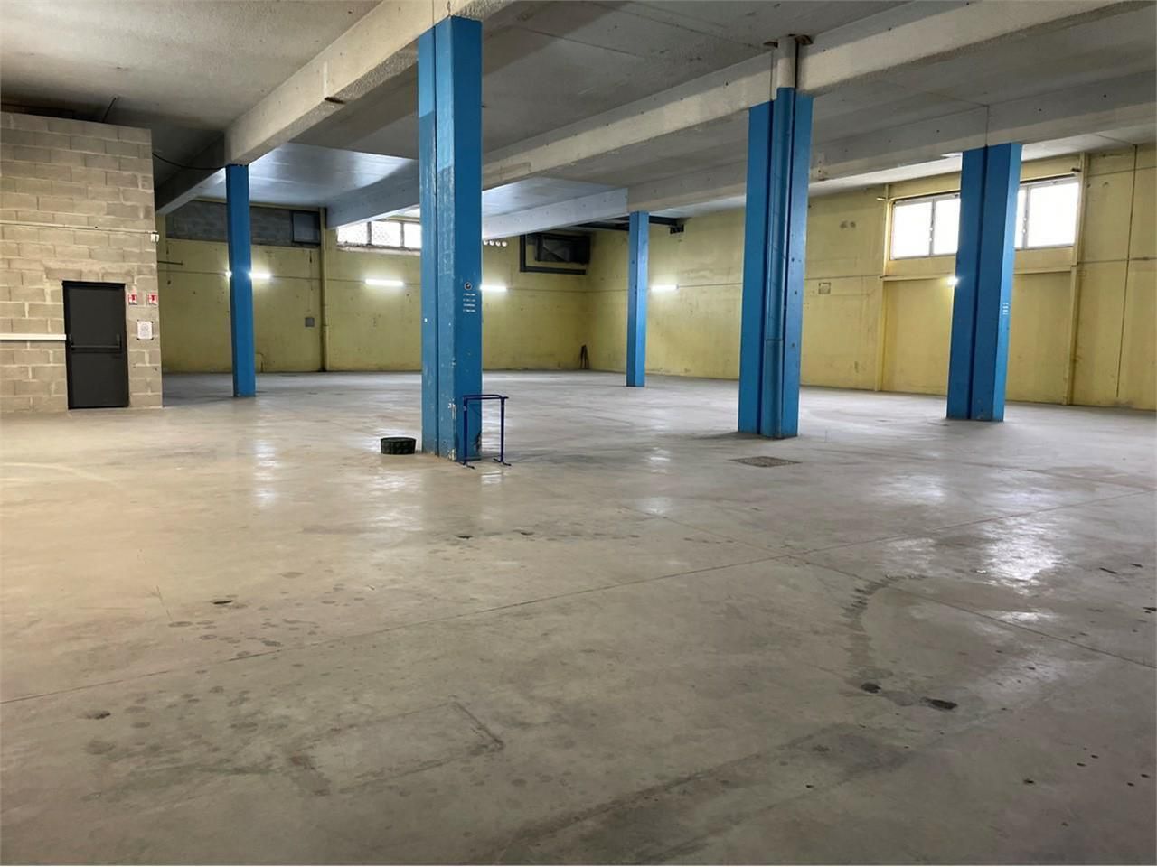 1525.29 m² pour ce activité en location à Rillieux-la-pape