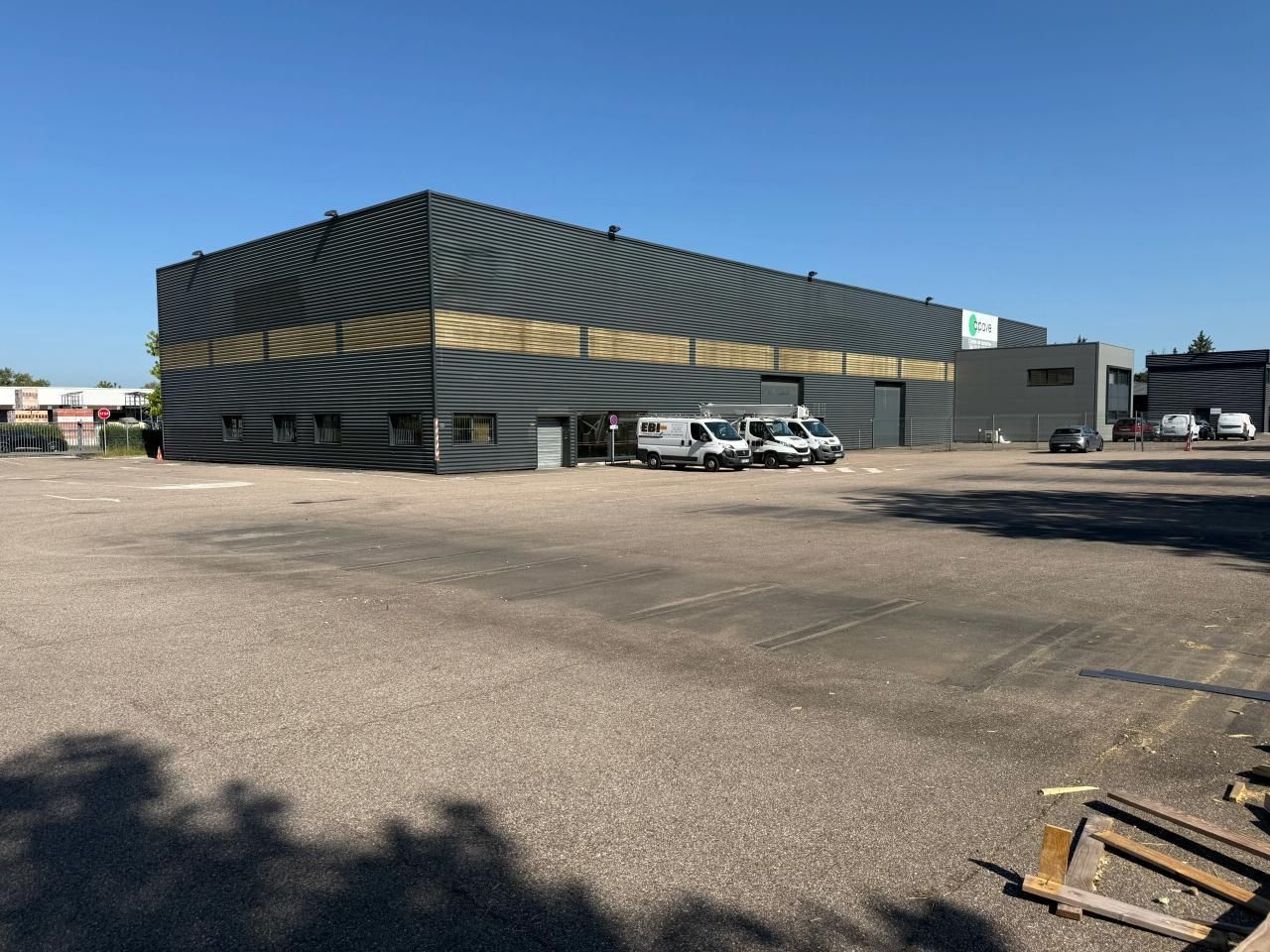 Location Activité 1170 m² non divisibles 57365 Ennery