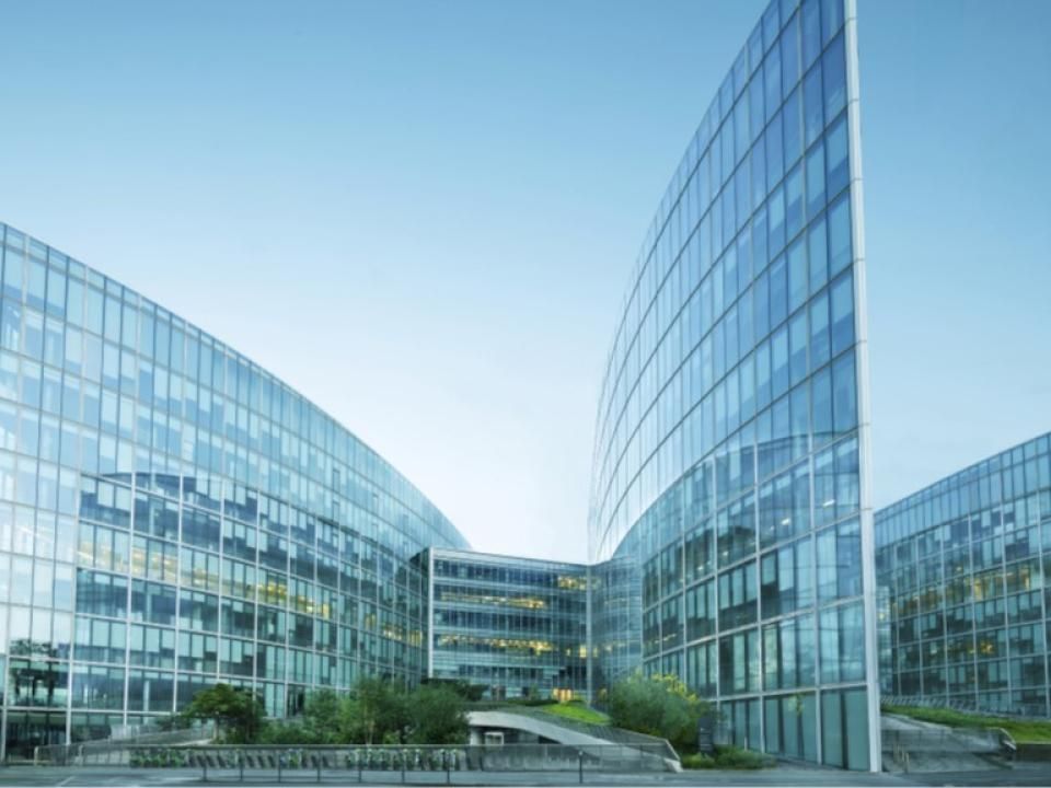 Location Bureaux 43461 m² divisibles 92130 Issy-les-moulineaux