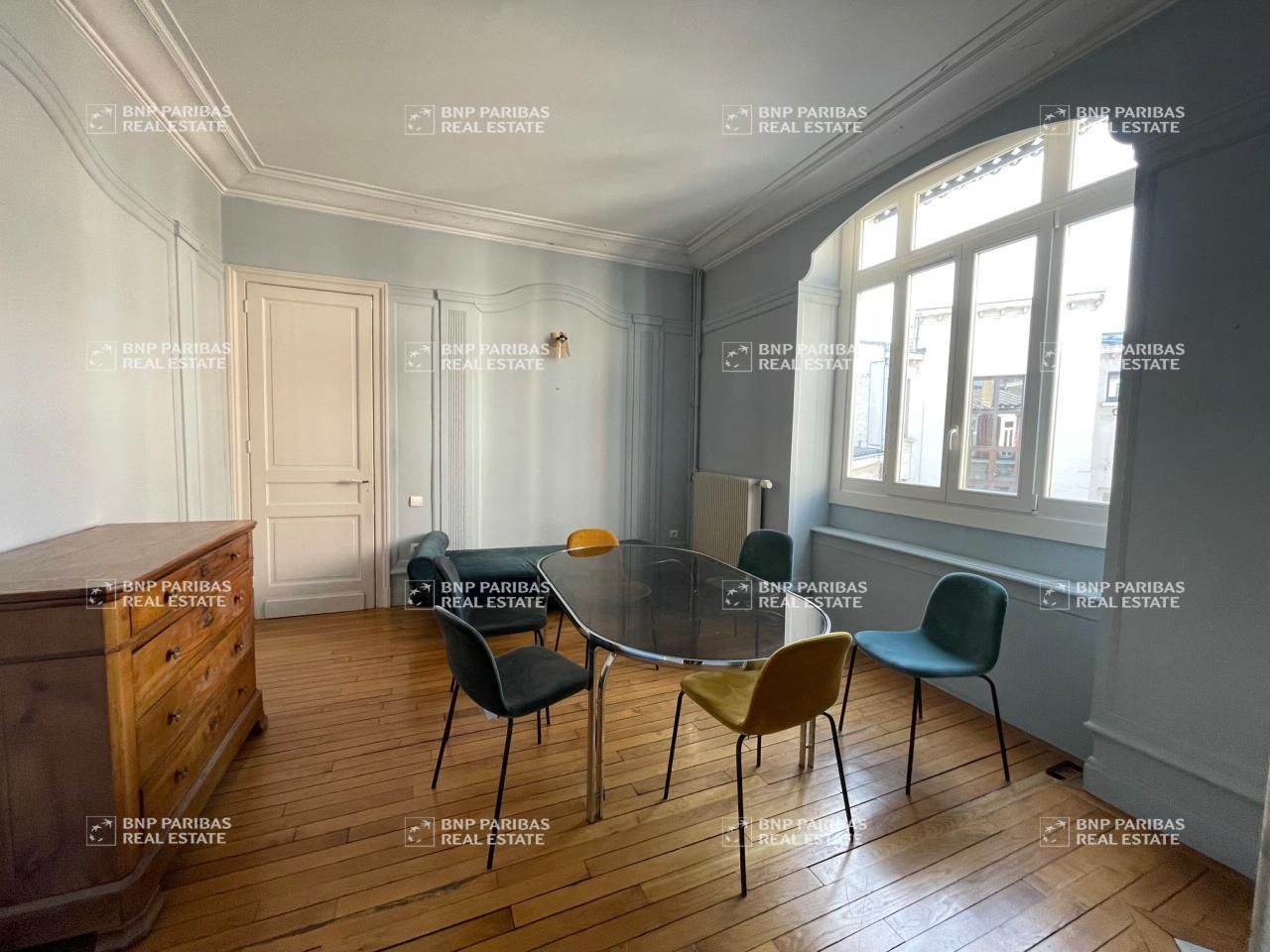 220 m² pour ce bureaux en vente à Lille