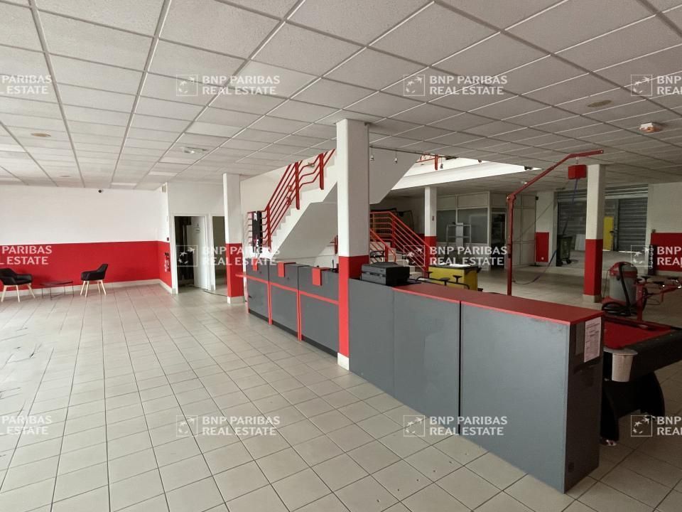 590 m² pour ce activité en location à Essey-lès-nancy