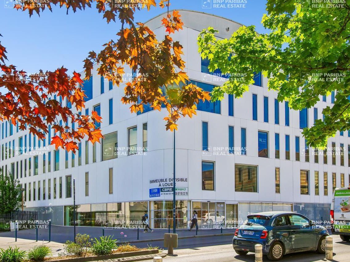 Location Bureaux 4210.8 m² divisibles 93500 Pantin