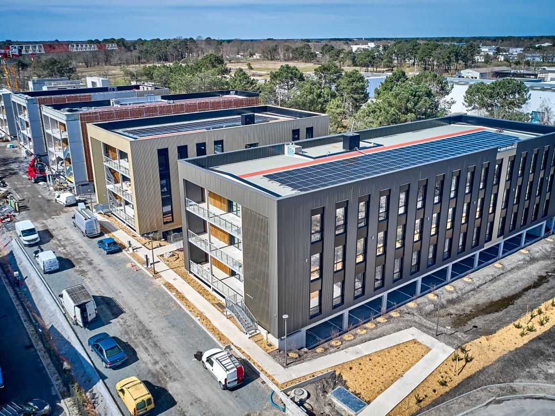 Location Bureaux 7690.28 m² divisibles 33700 Mérignac