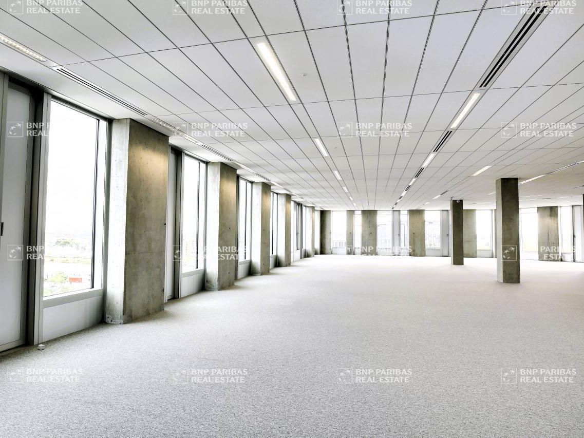 5592 m² pour ce bureaux en location à Villeurbanne