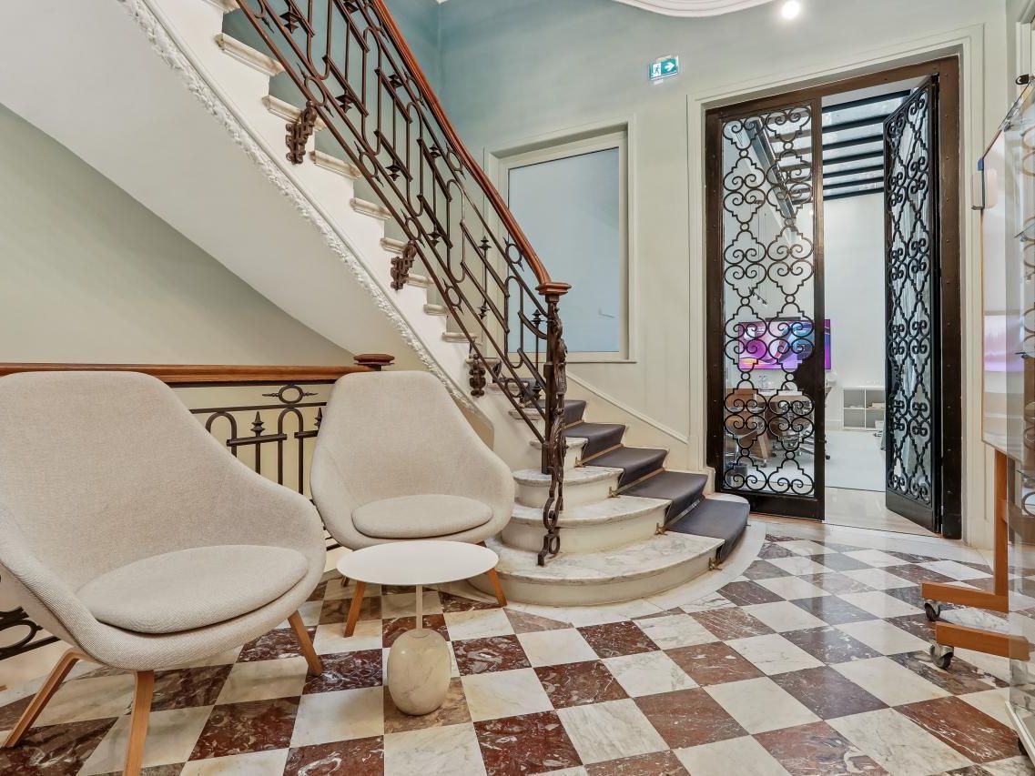 496.8 m² pour ce bureaux en location à Paris